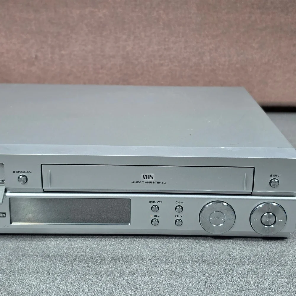 Samsung DVD-VR320 DVD Recorder VCR Combo Player For Parts-READ Description